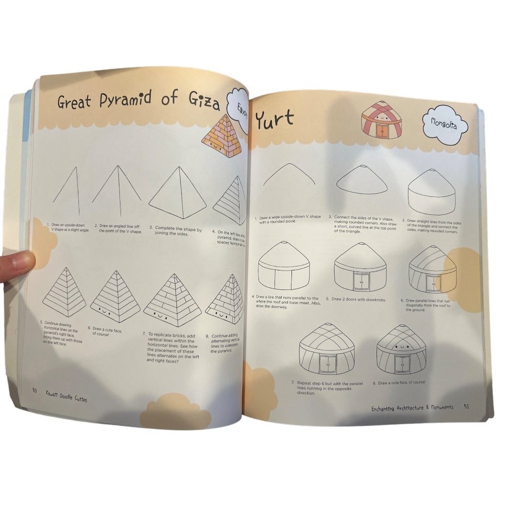Kawaii Doodle Cuties Sketching Super-Cute‎ Stuff From Around The World Book - Picture 4 of 4